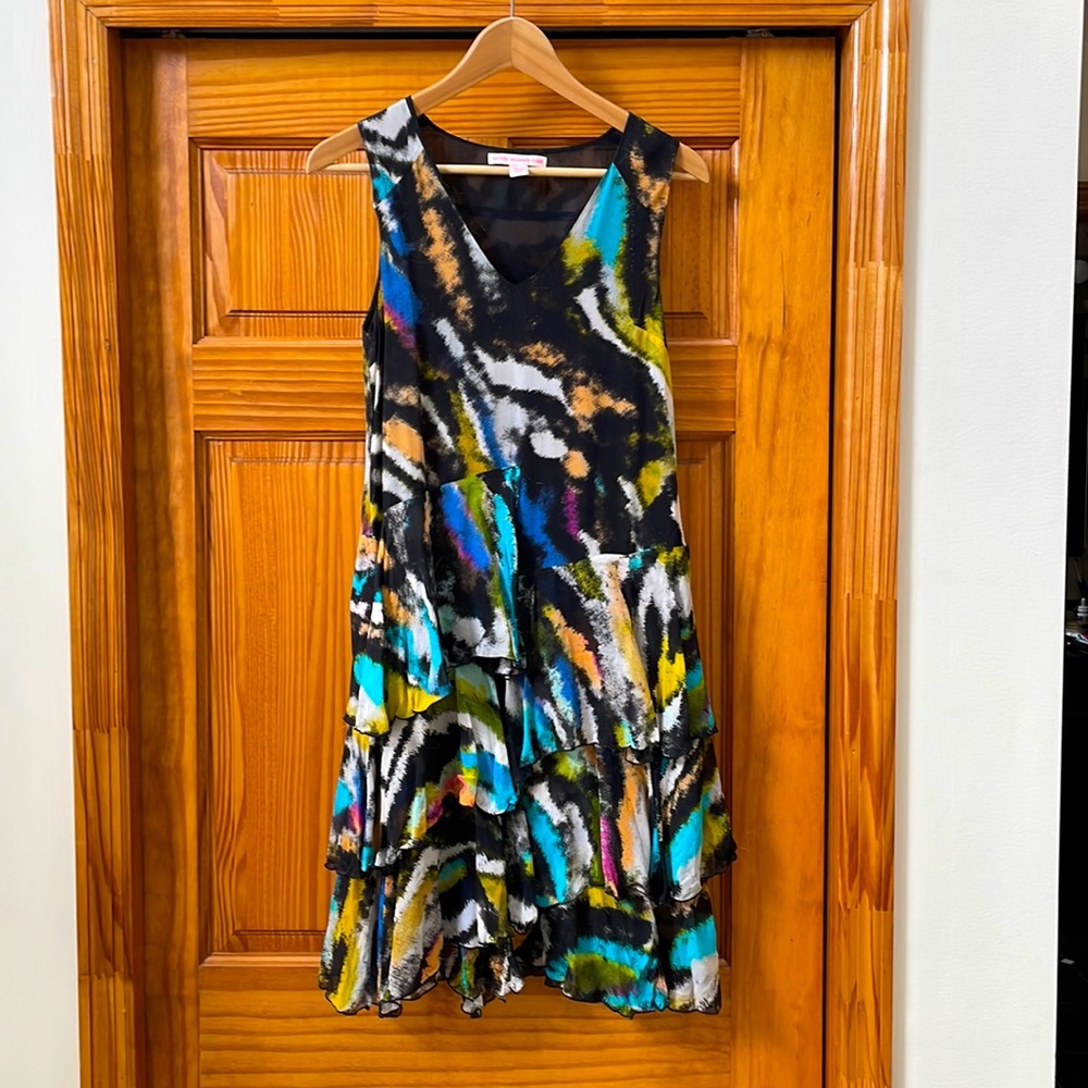 Multicolored V neck mini dress size4